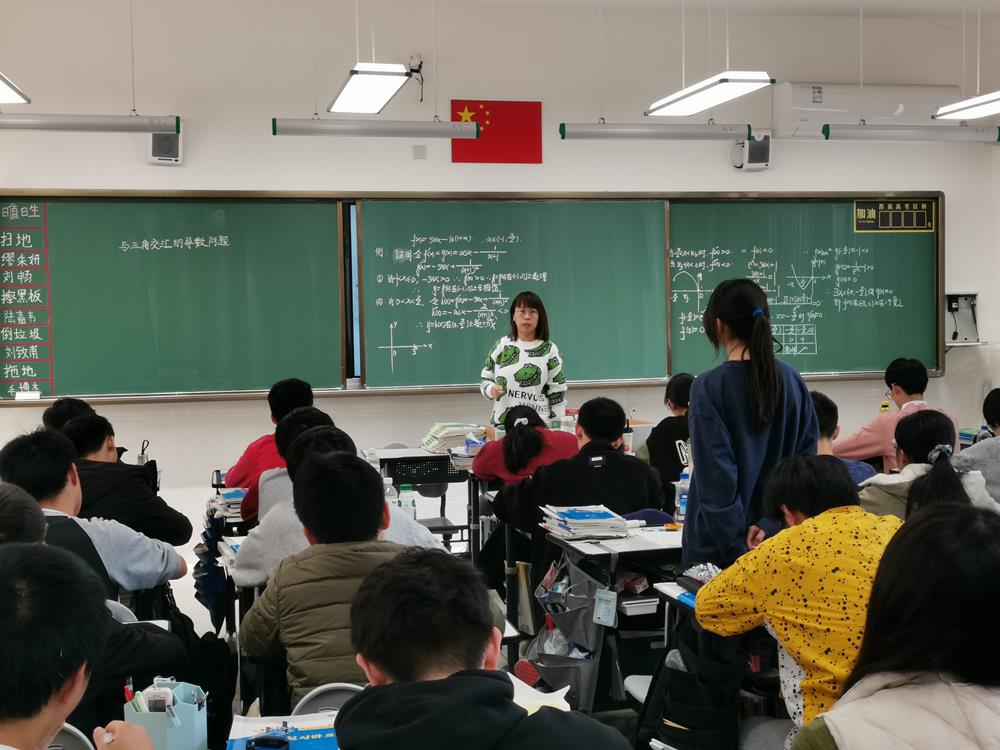 b6c937f61706404fa043accbe6d3ddac.jpg