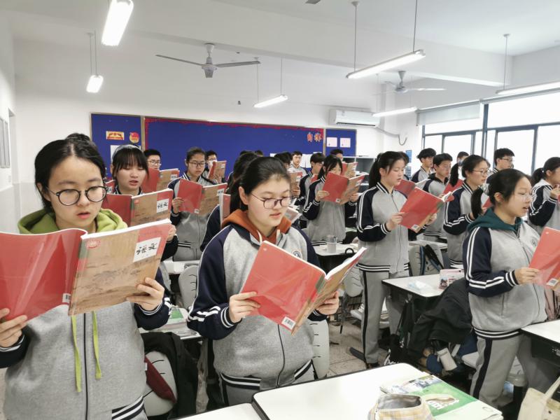 晨读照片1.jpg