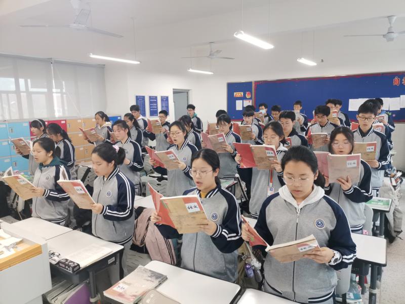 晨读照片3.jpg