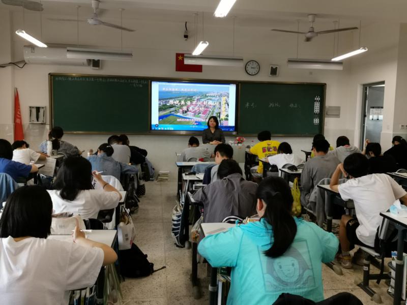 2整体考场.jpg